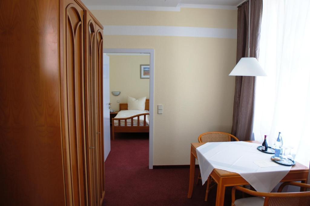Hotel Rosengarten Bad Salzuflen Room photo